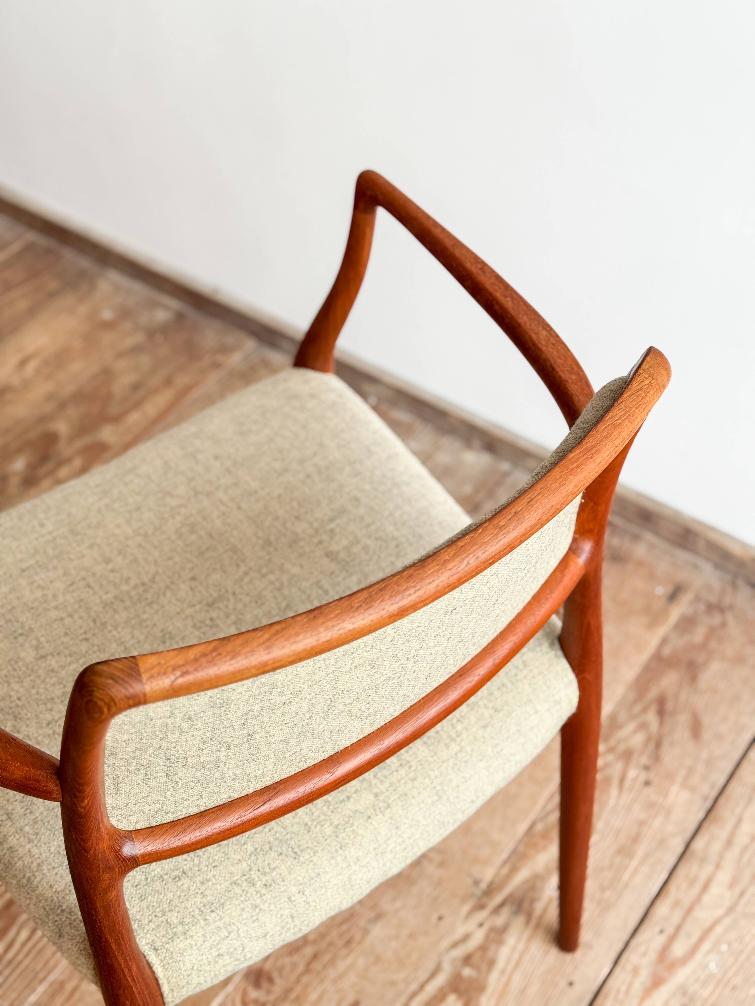 Fauteuil modèle 65 en teck par Niels O. Møller, Danemark