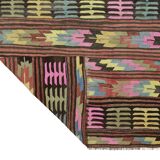 Handwoven Vintage Rug – Natural and Elegant 166x 268 cm