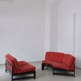 Ensemble de canapés bas modulables fuchsia style années 60