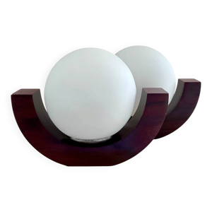 Paire d'appliques ''Bascules'' - opalin
