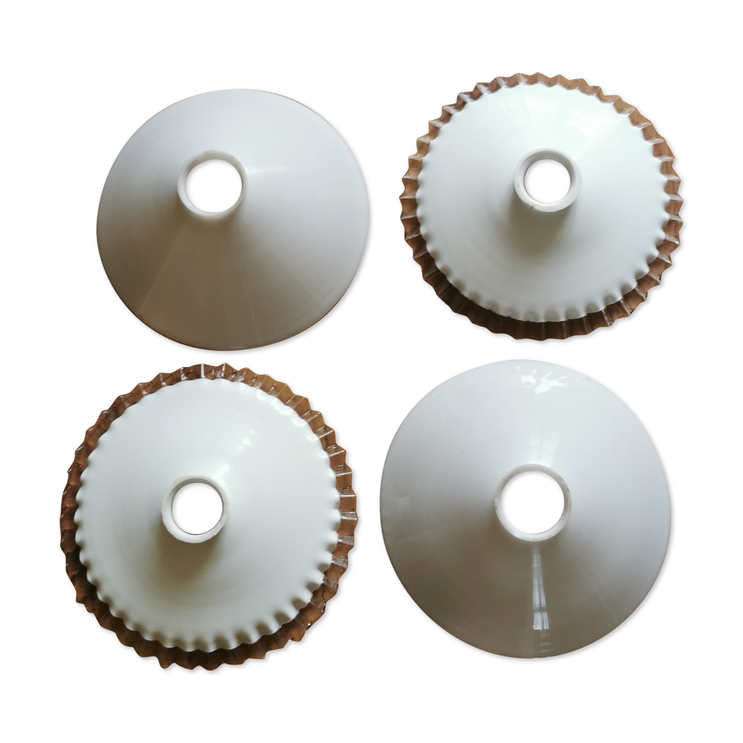 4 simple and serrated opaline shades