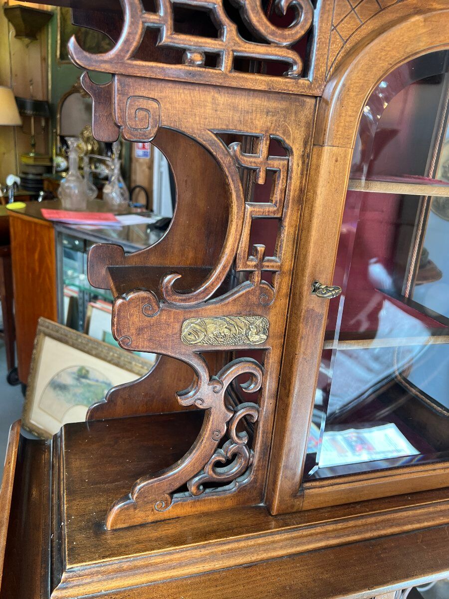 Neo-Renaissance display cabinet attributed to the creative spirit of Gabriel Viardot, circa 1890.
