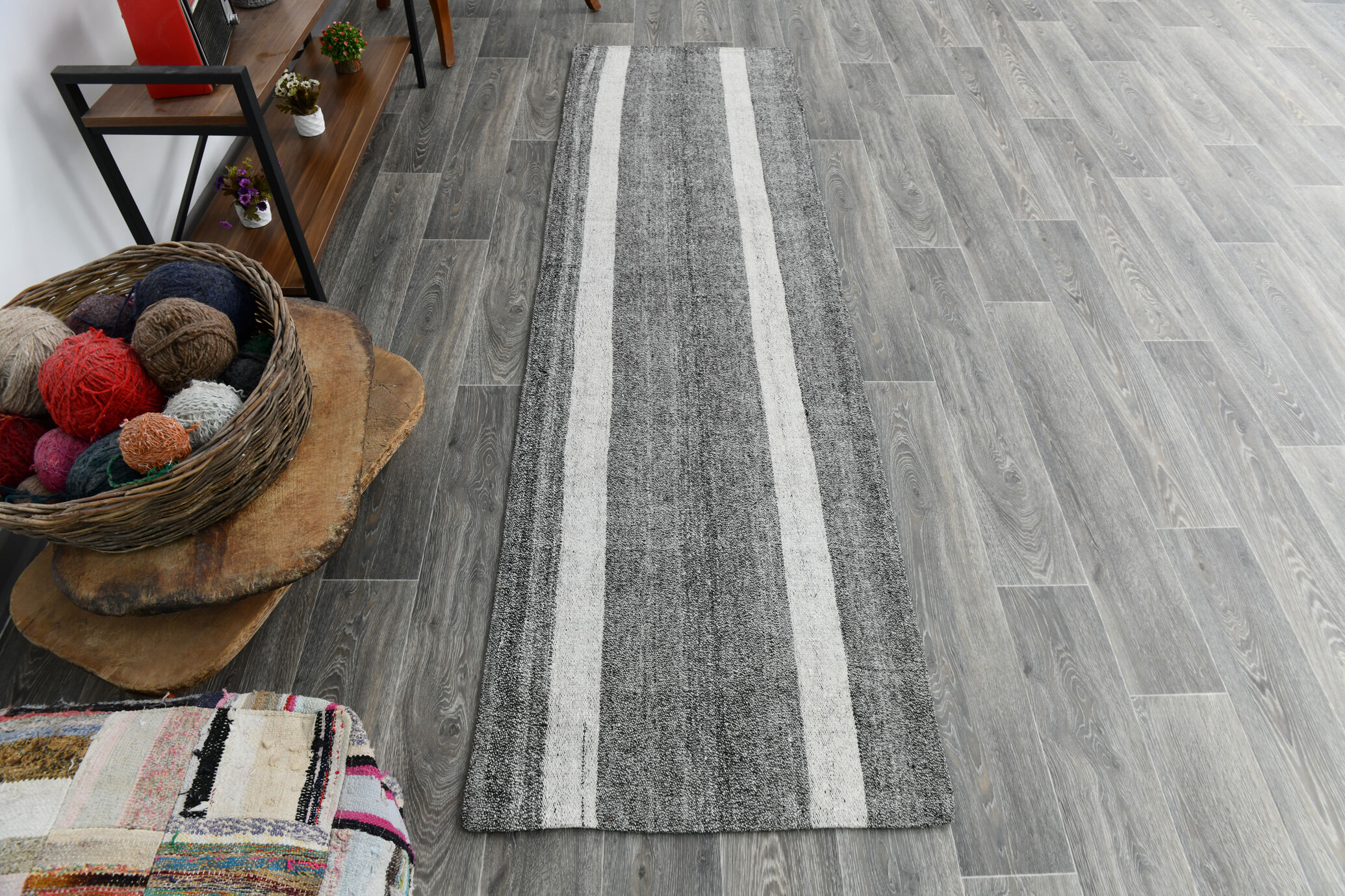 2x8 narrow vintage runner rug 71x248cm