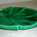 Empty pocket in vintage ceramic