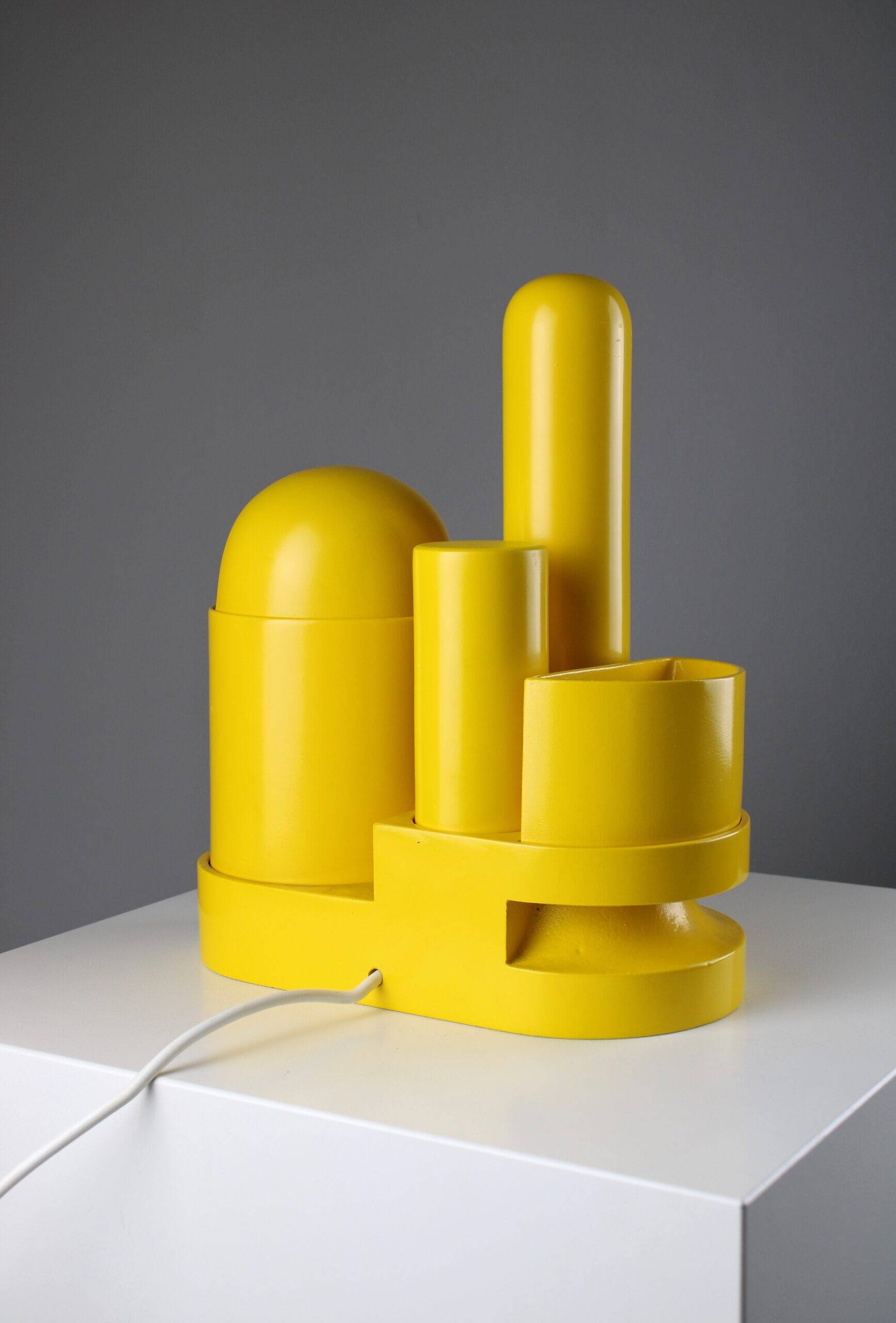 Rimorchiatore table lamp by Gae Aulenti for Candle, 1969