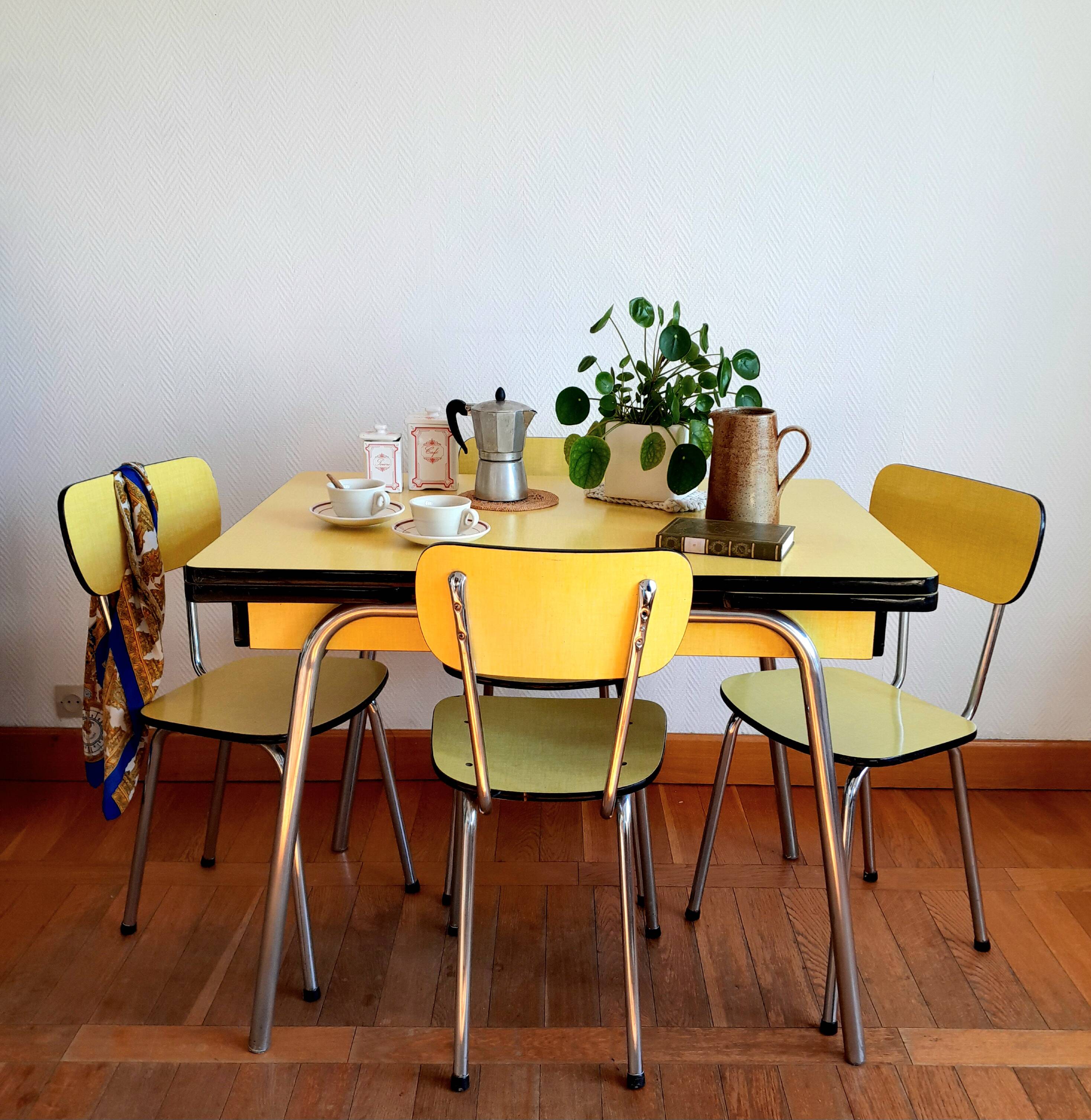 Yellow Formica table and chairs 1970