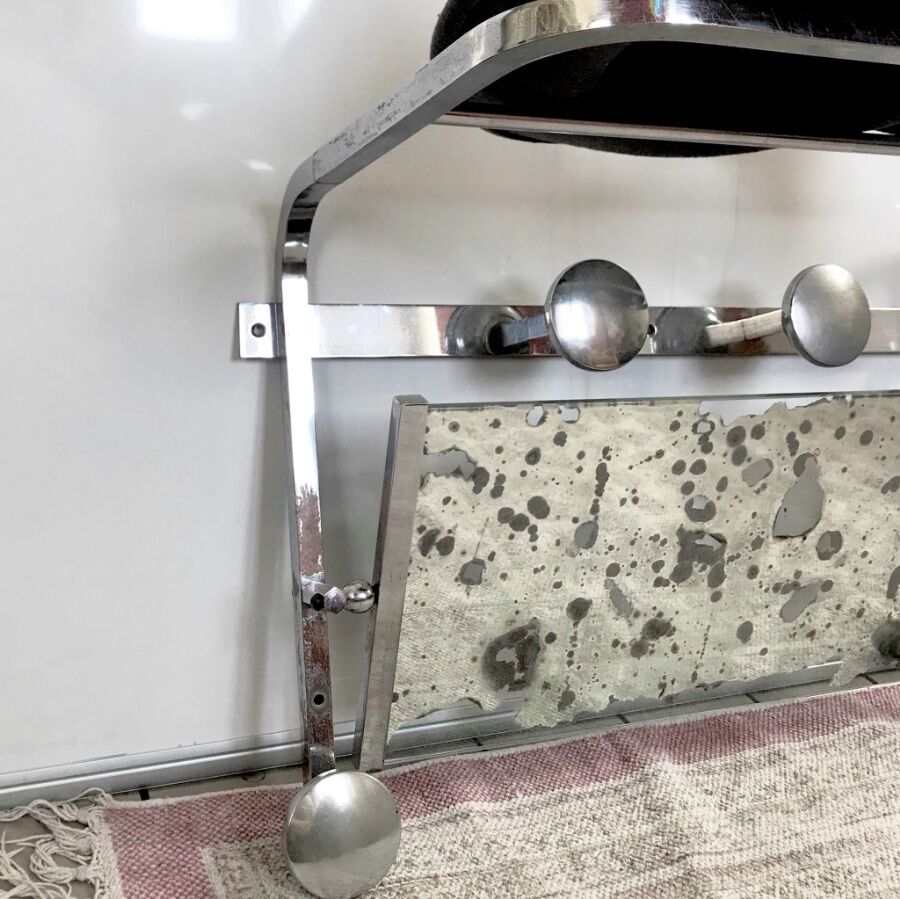 Art deco - coat rack and hat with oxidized mirror
