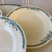 set of 5 large flat plates in Terre de Fer Longchamp model Belleville late 19th century