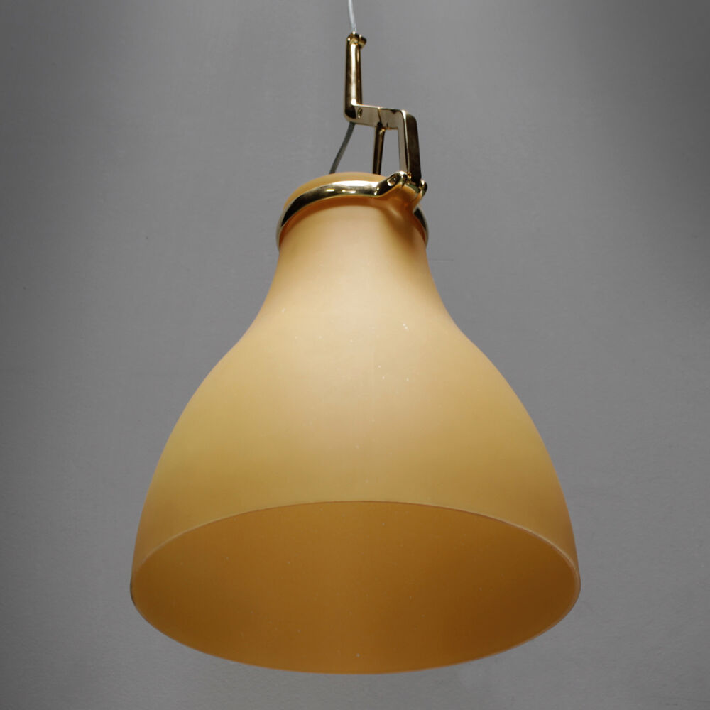 Suspension de Paolo Rizzatto pour Luceplan