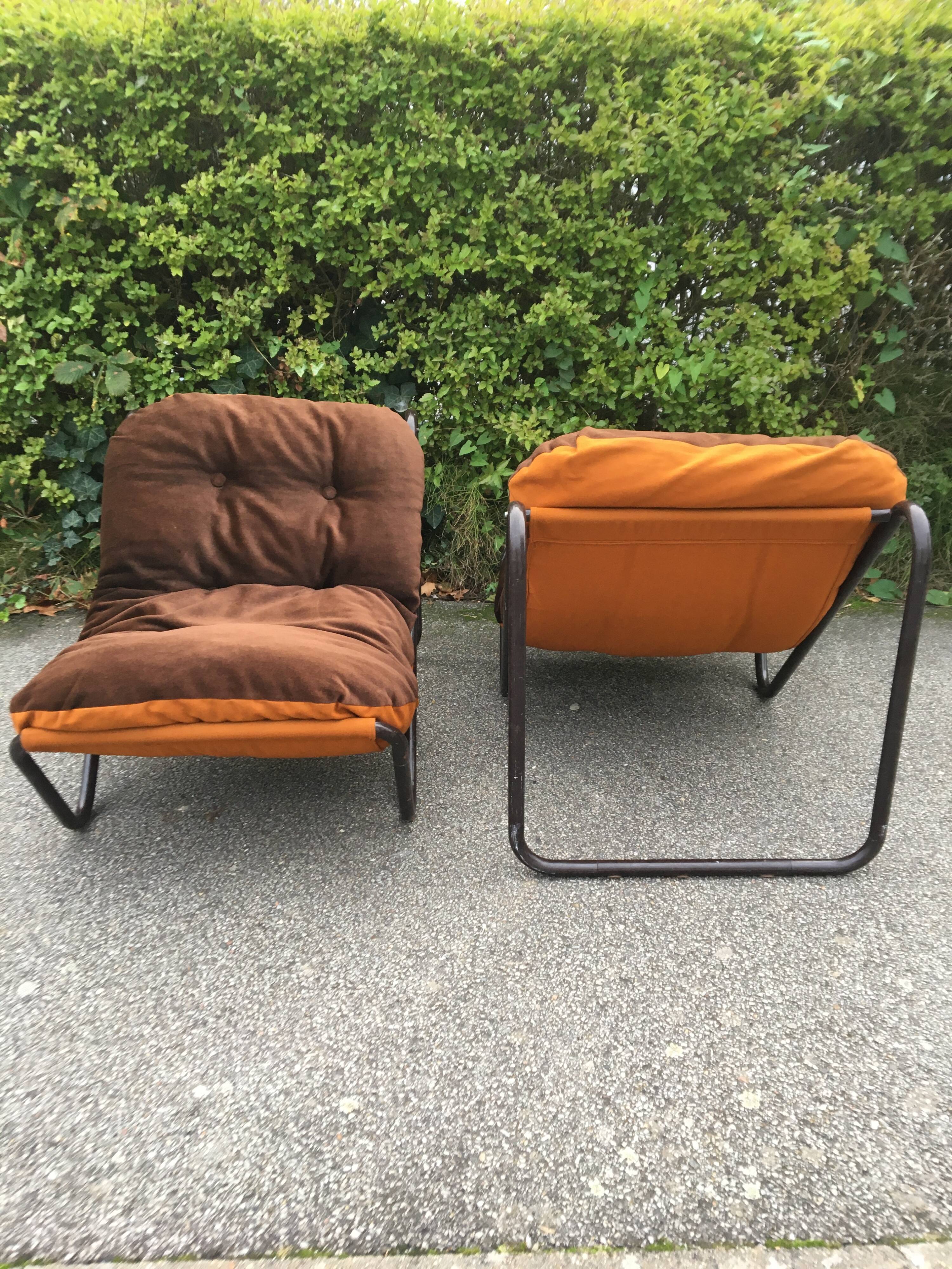 2 brown armchairs from the 70