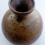 Stoneware pot