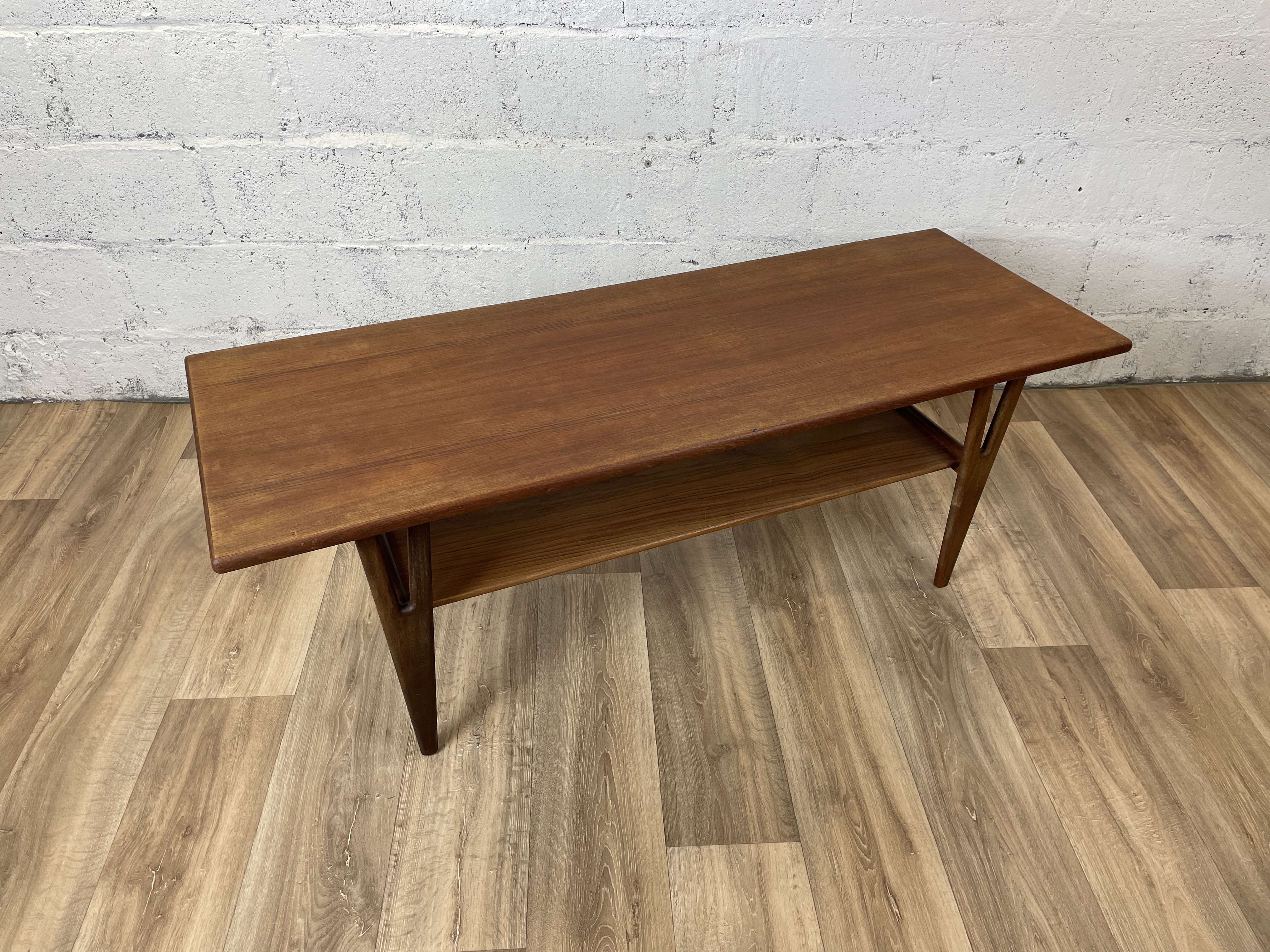 Vintage Scandinavian teak coffee table with bobbin legs, 60s