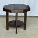 Table d'appoint octogonale piètement quadripode à entretoise de style moderniste