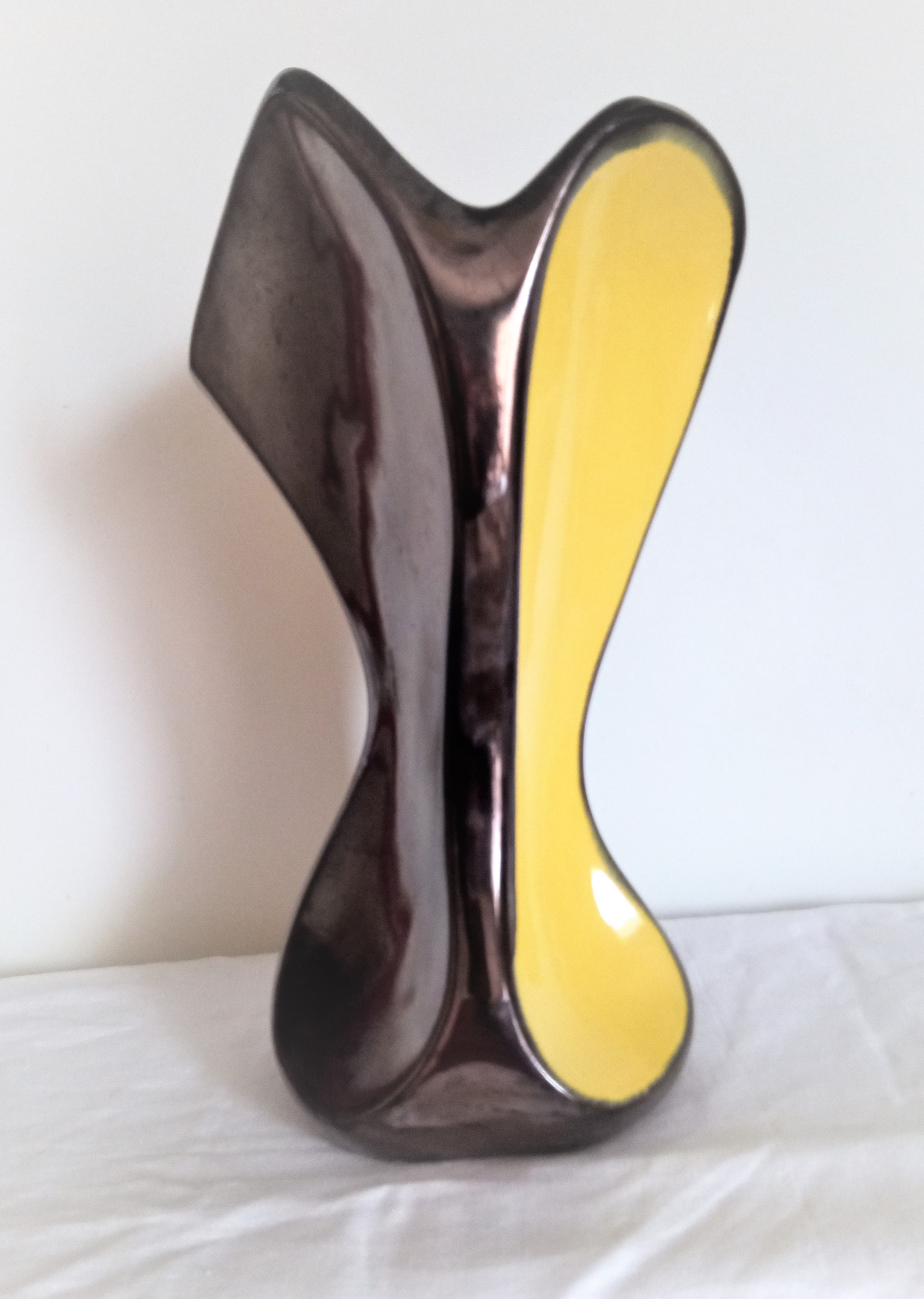 Art Deco vase in two-tone glazed ceramic (black/yellow), signed and numbered