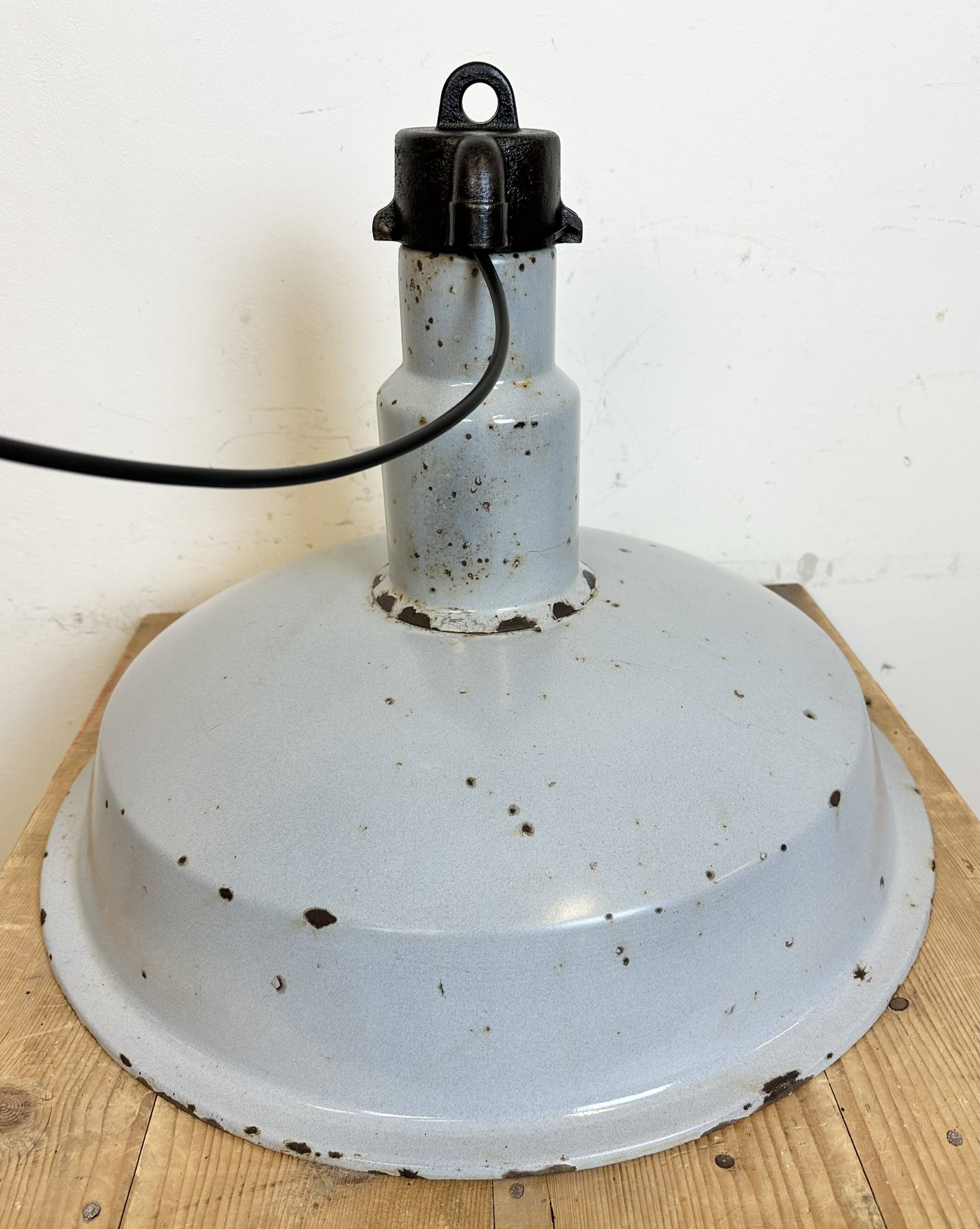Large industrial midcentury grey enamel factory lamp, 1950s