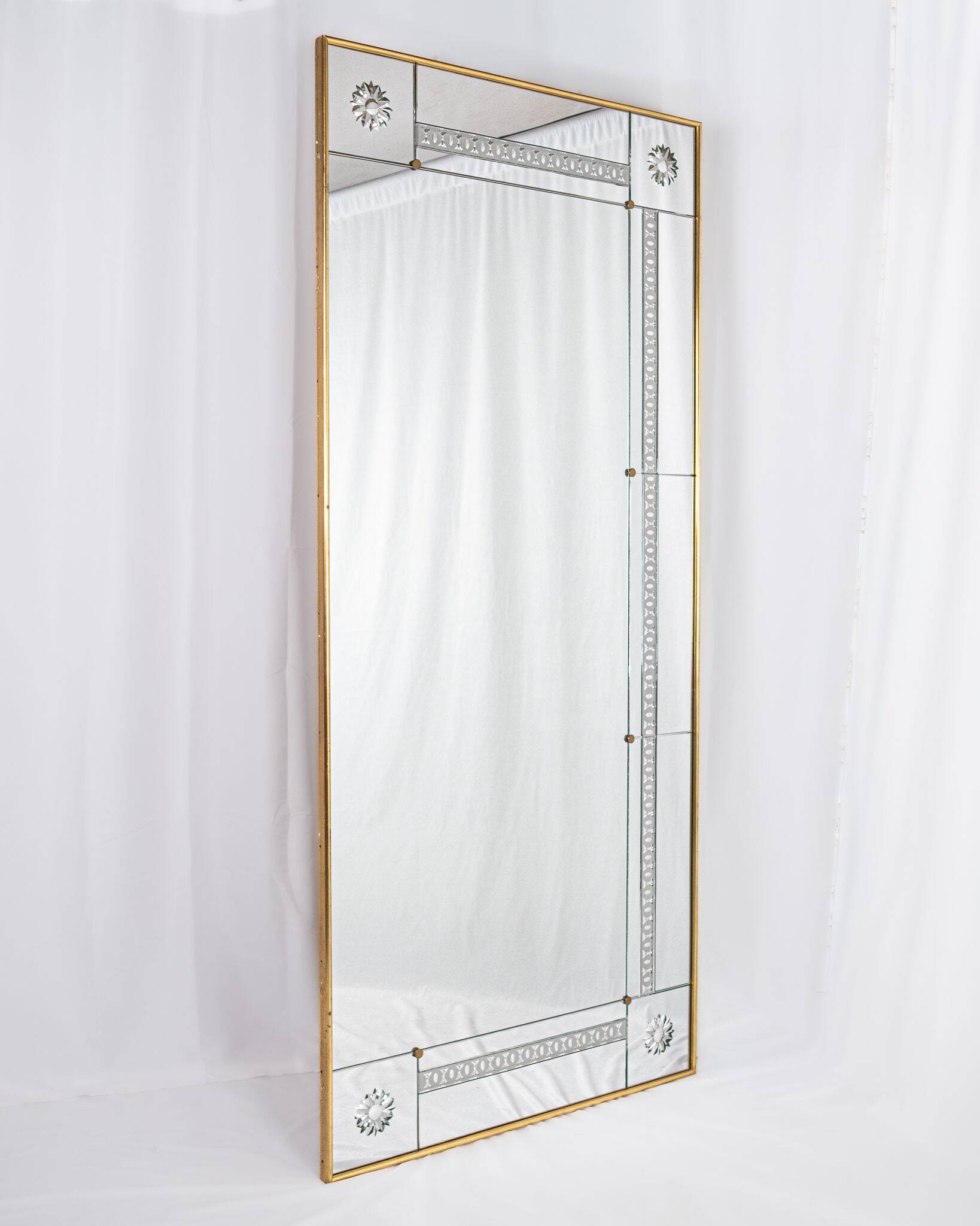 Large brasserie-style mirror with engraved mirrors, France, 1950s