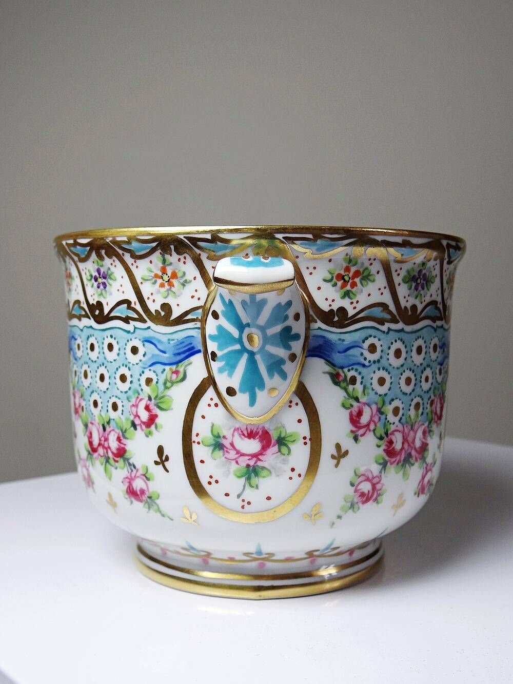 Old Limoges porcelain bowl/pot, hand-painted, M. Carpezat, 1900-1930