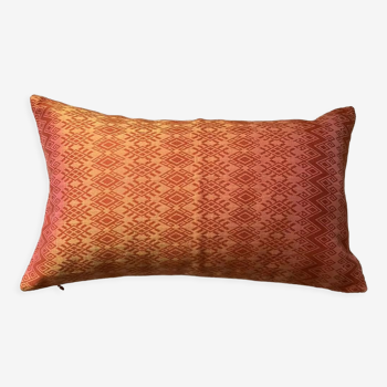 Glossy orange Kachin cushion 30x50 cm