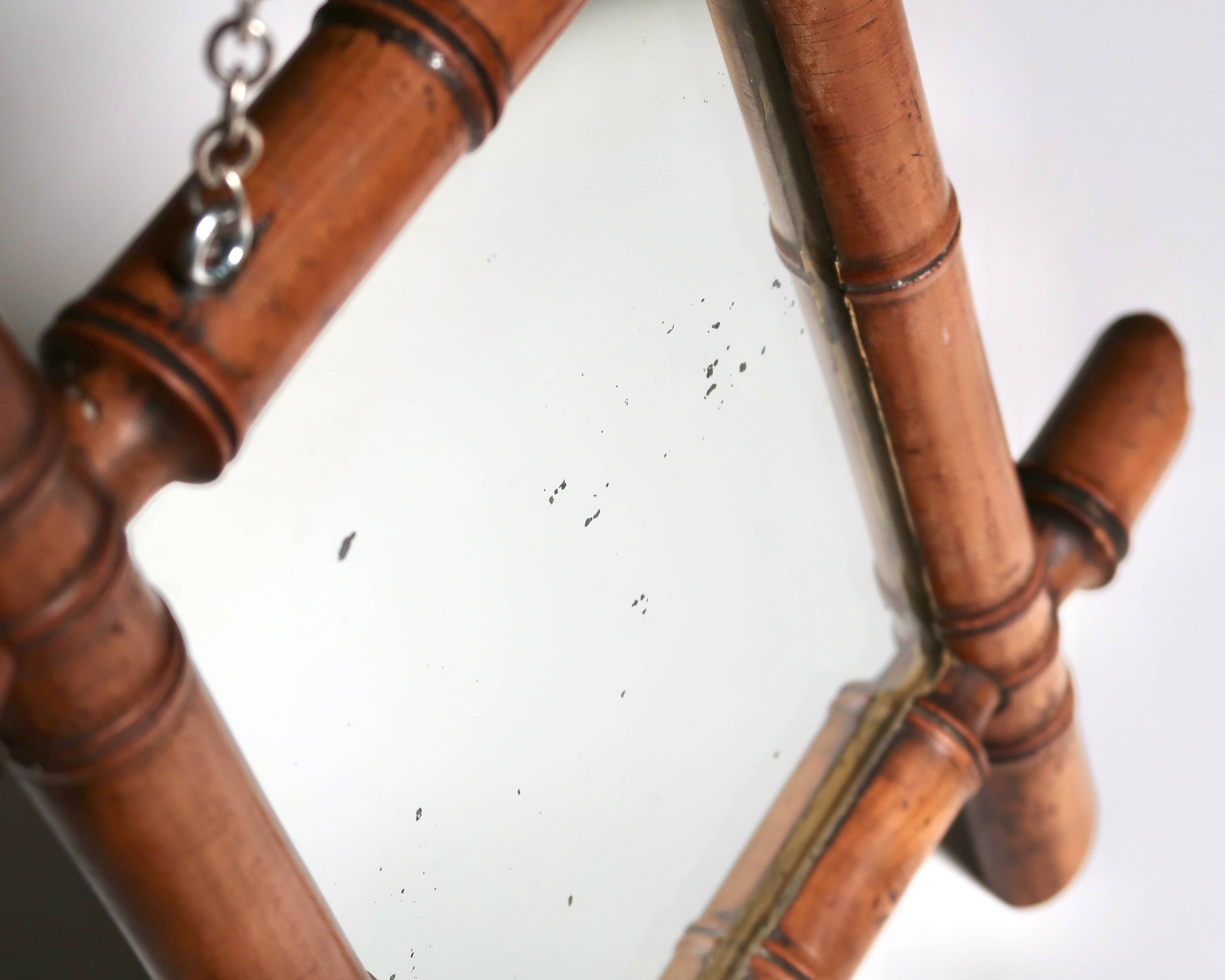 Small mirror with turned wooden frame, 1930s