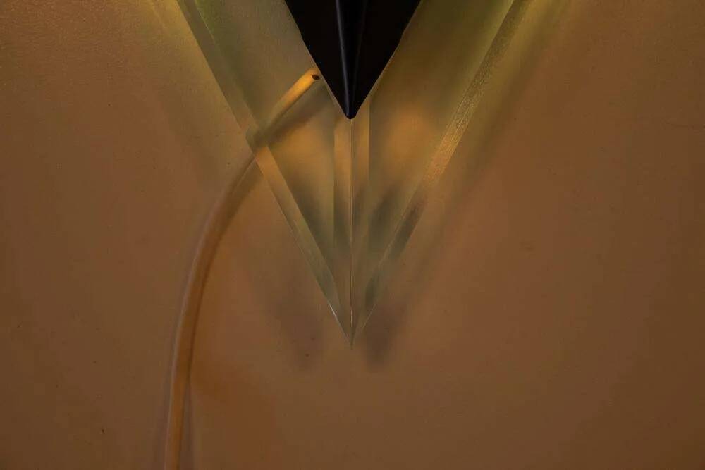 Minimalist 80s wall lamp, postmodern light fixture.