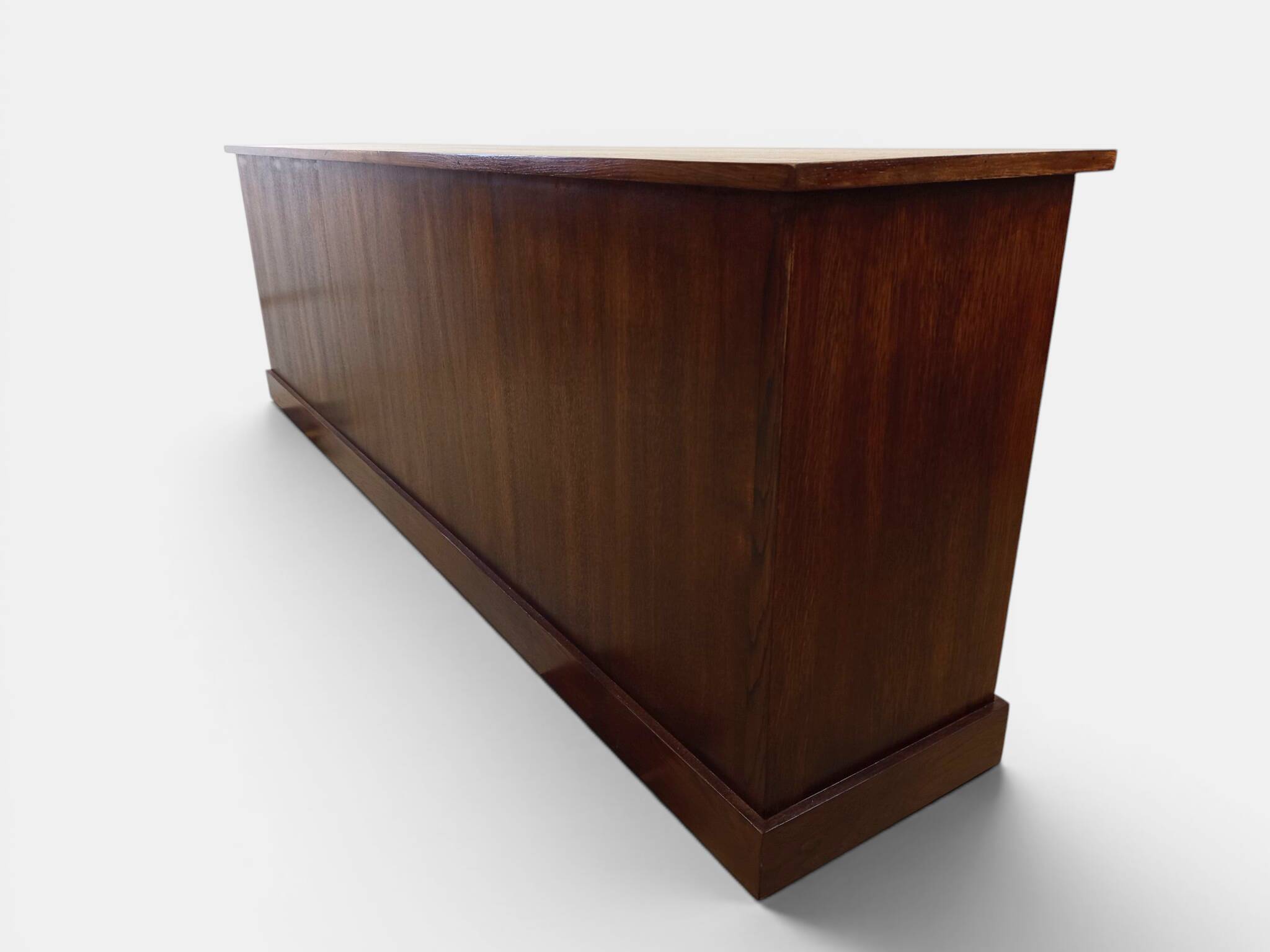 Large double-sided modernist sideboard in oak – 250 cm