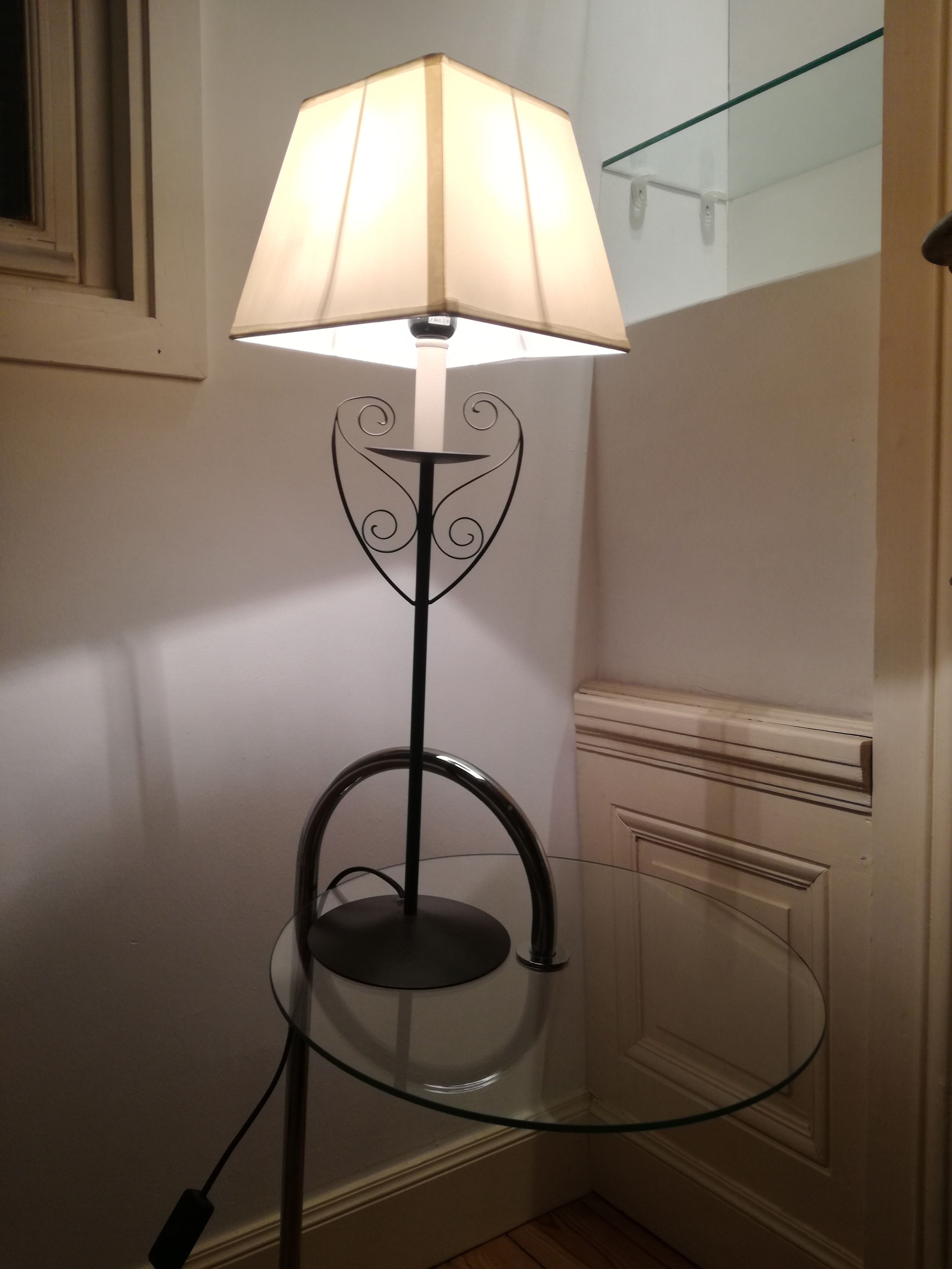 Pair of metal lamps with lampshade