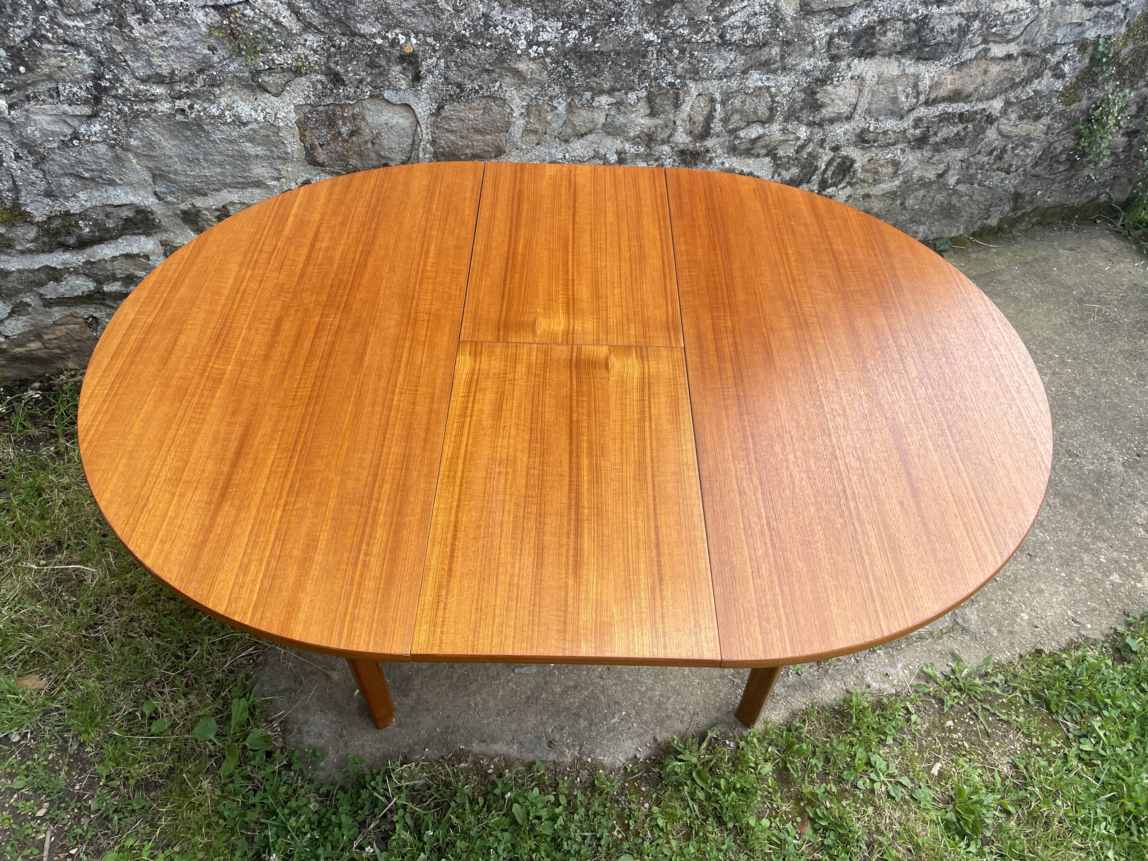 Scandinavian butterfly round table 1960