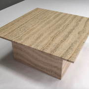 Table basse carrée en travertin, Italie 1970