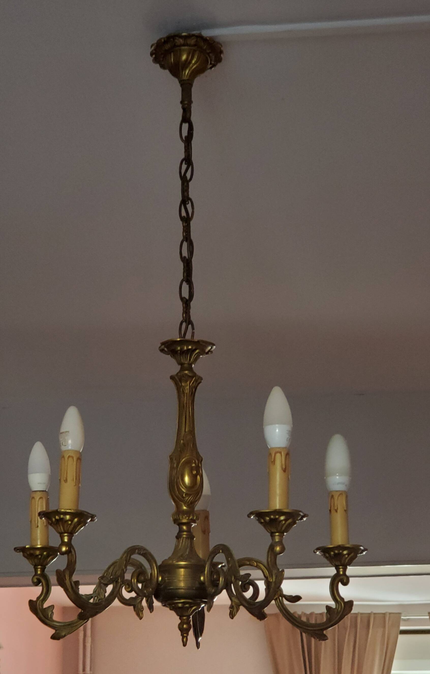 Lustre baroque en laiton massif
