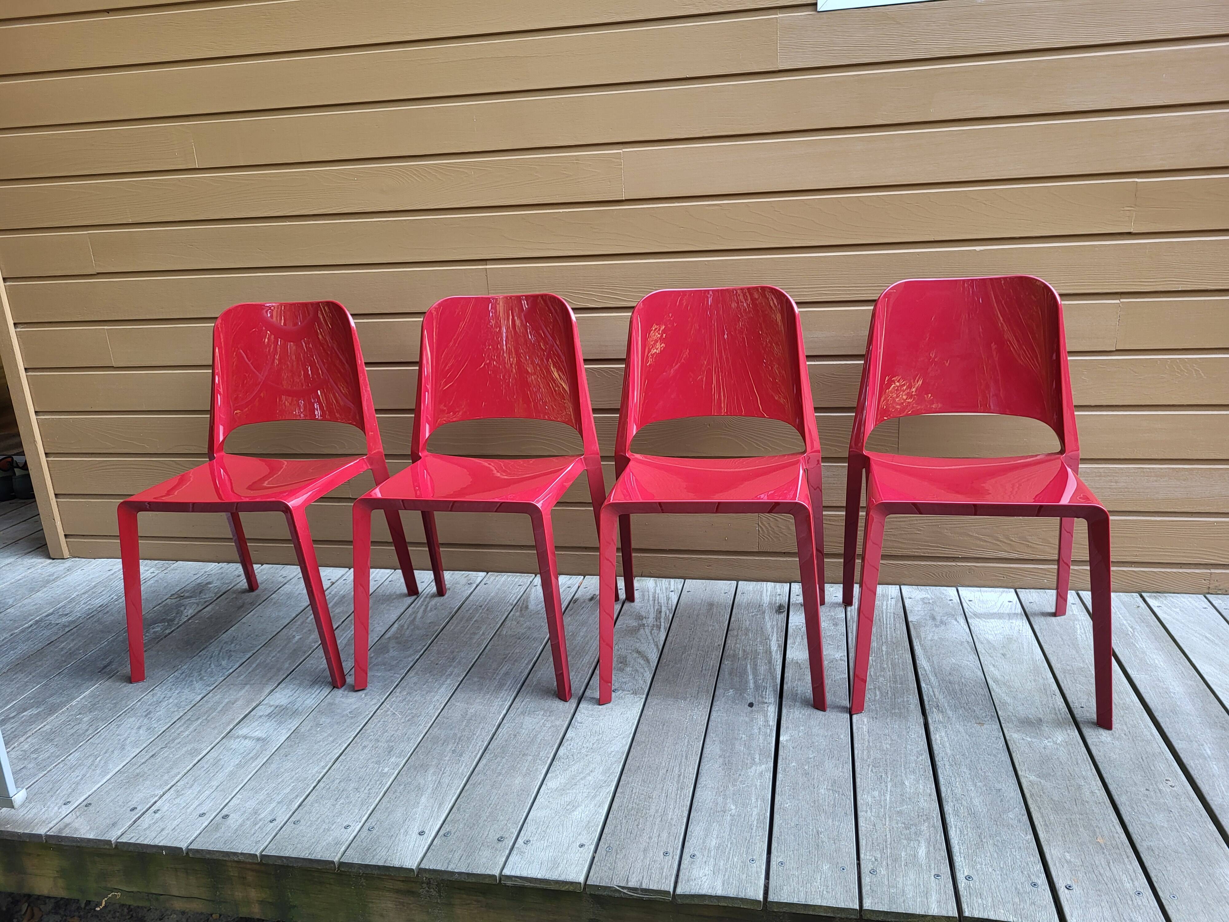 4 chaises kate de zanotta  designer  roberto barbiéri