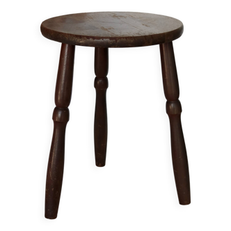 Antique tripod stool in turned wood