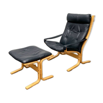 Siesta lounge chair set in Norwegian leather with ottoman by Ingmar Relling for Ekornes