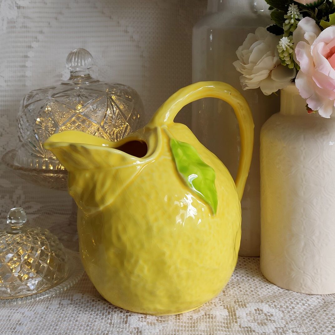 Pichet faïence citron