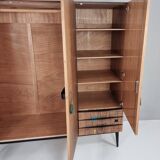 Armoire vintage en noyer, années 1970