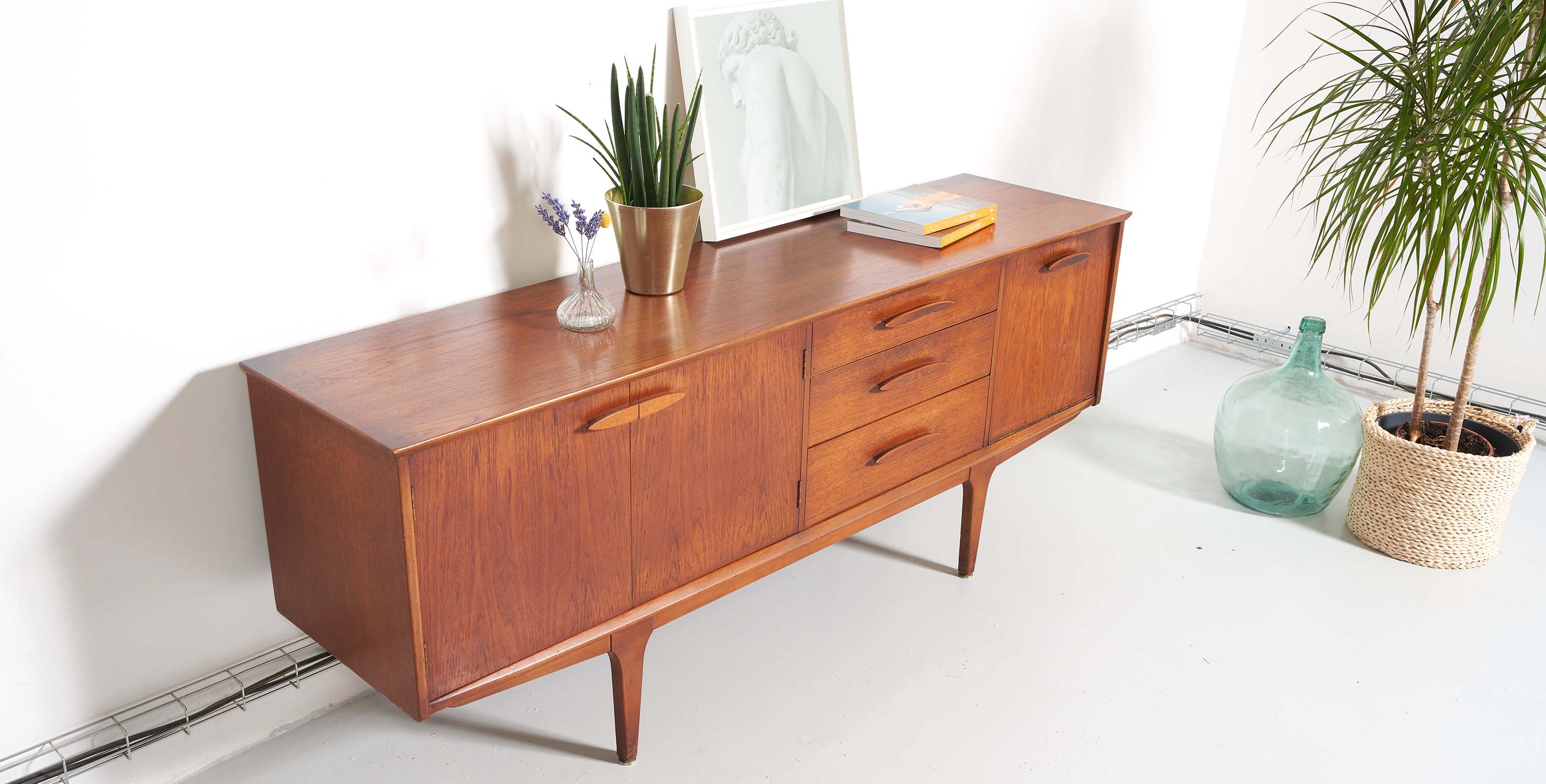 Enfilade Jentique vintage Scandinavian style