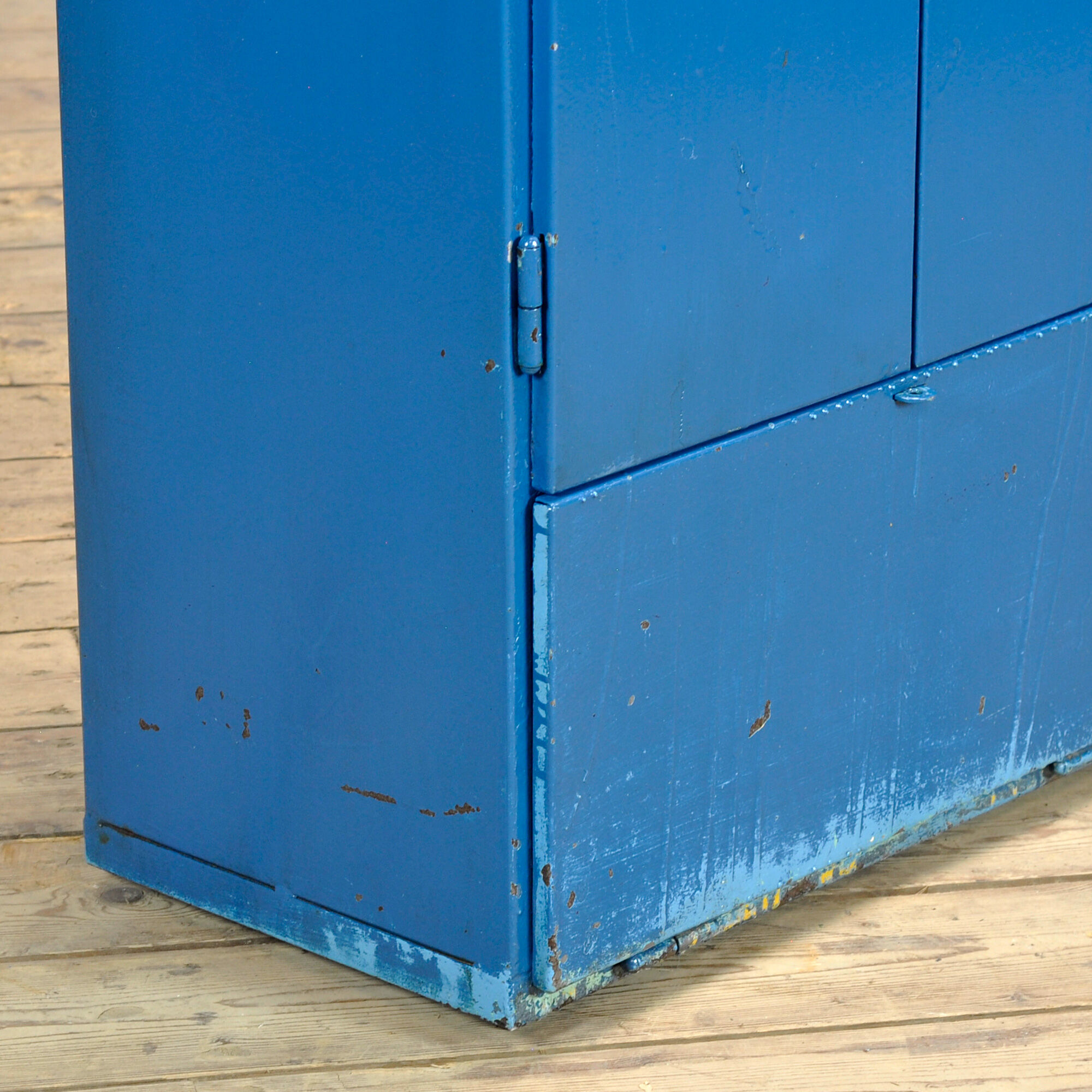 Industrial four-drawer cabinet from the 1970s