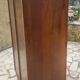 Armoire avec portes vitrées