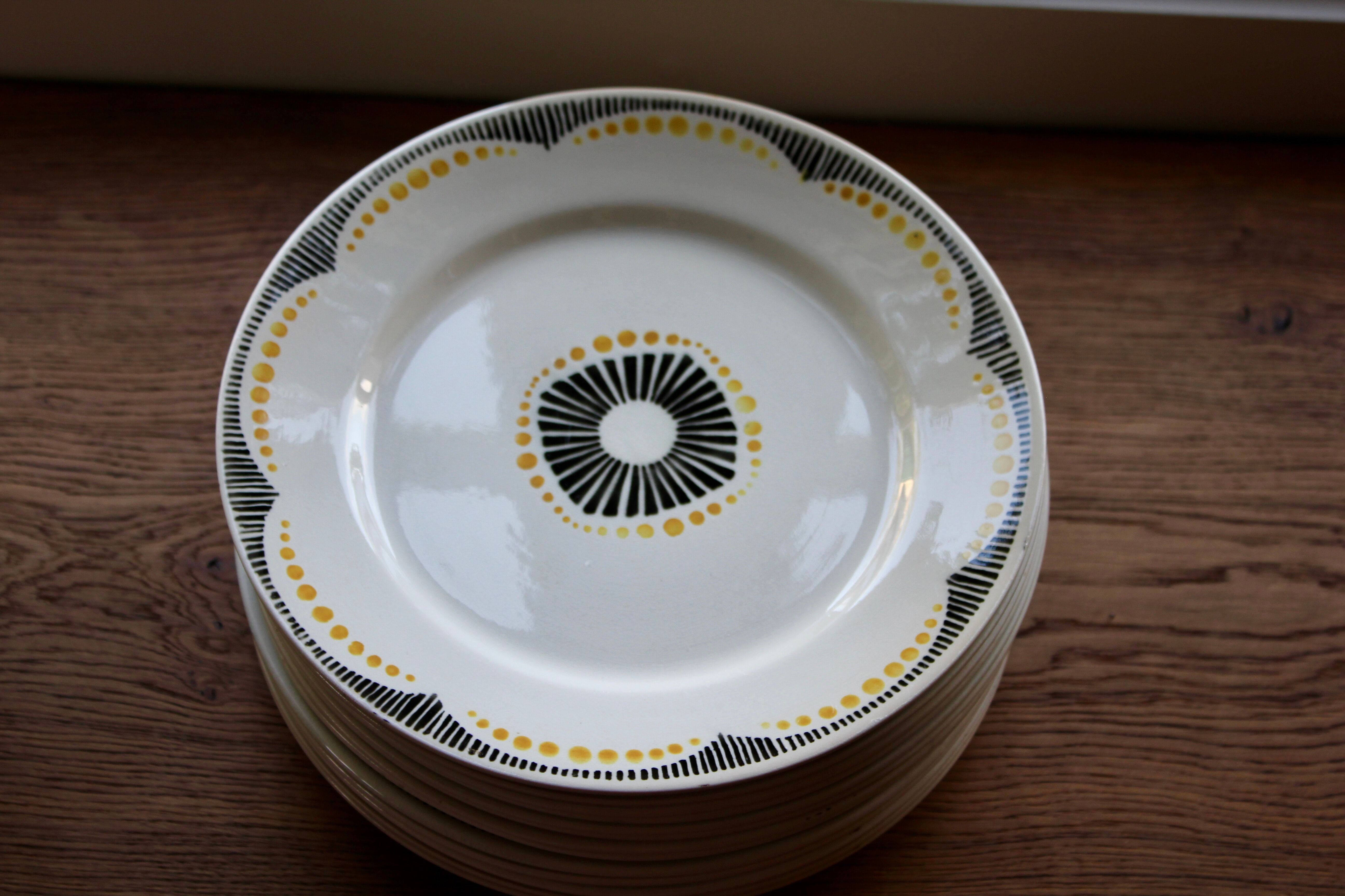 Flat plates faience 1900 Badonviller Nikito collection