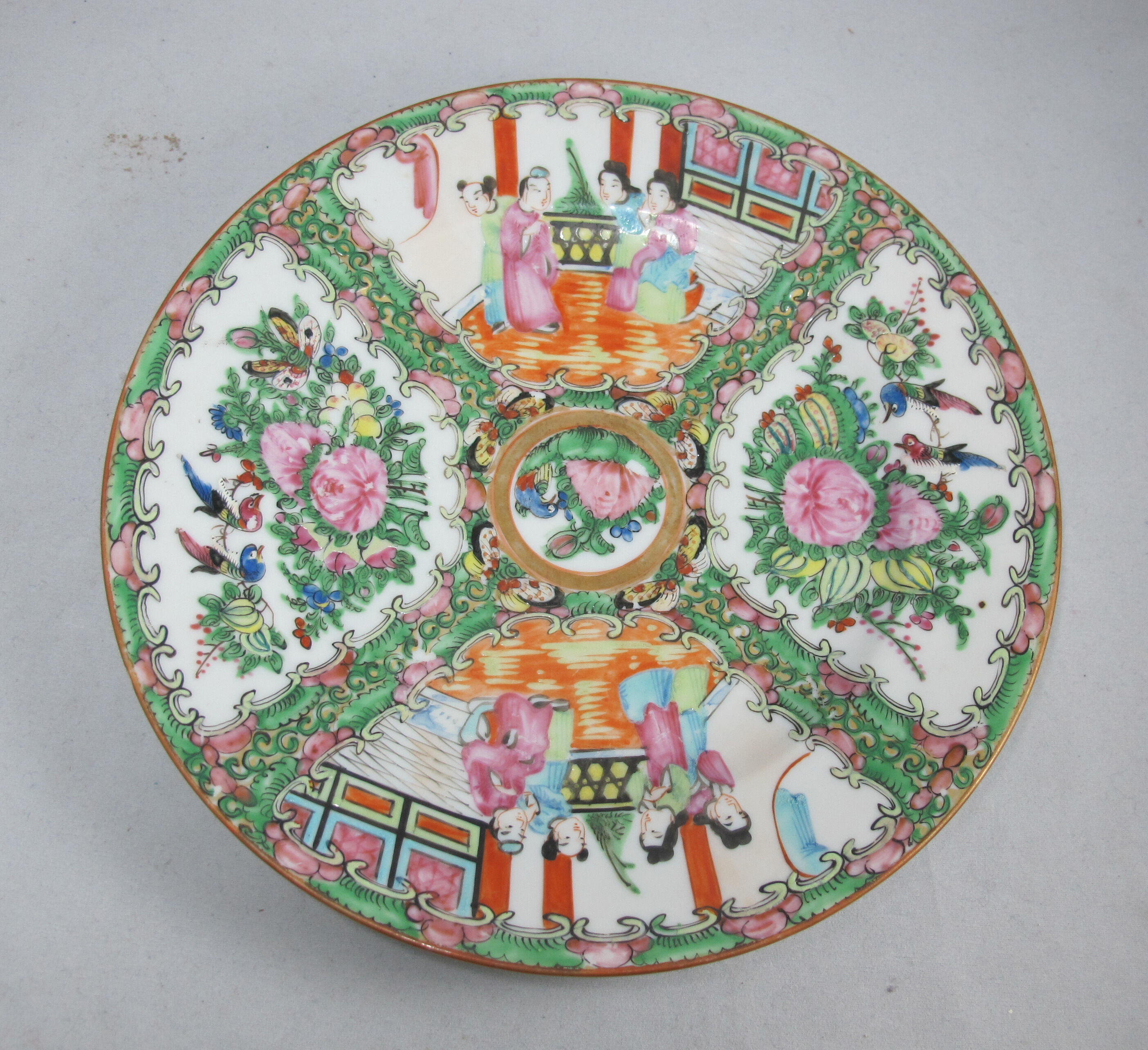 Set of 8 Chinese plates China early twentieth century