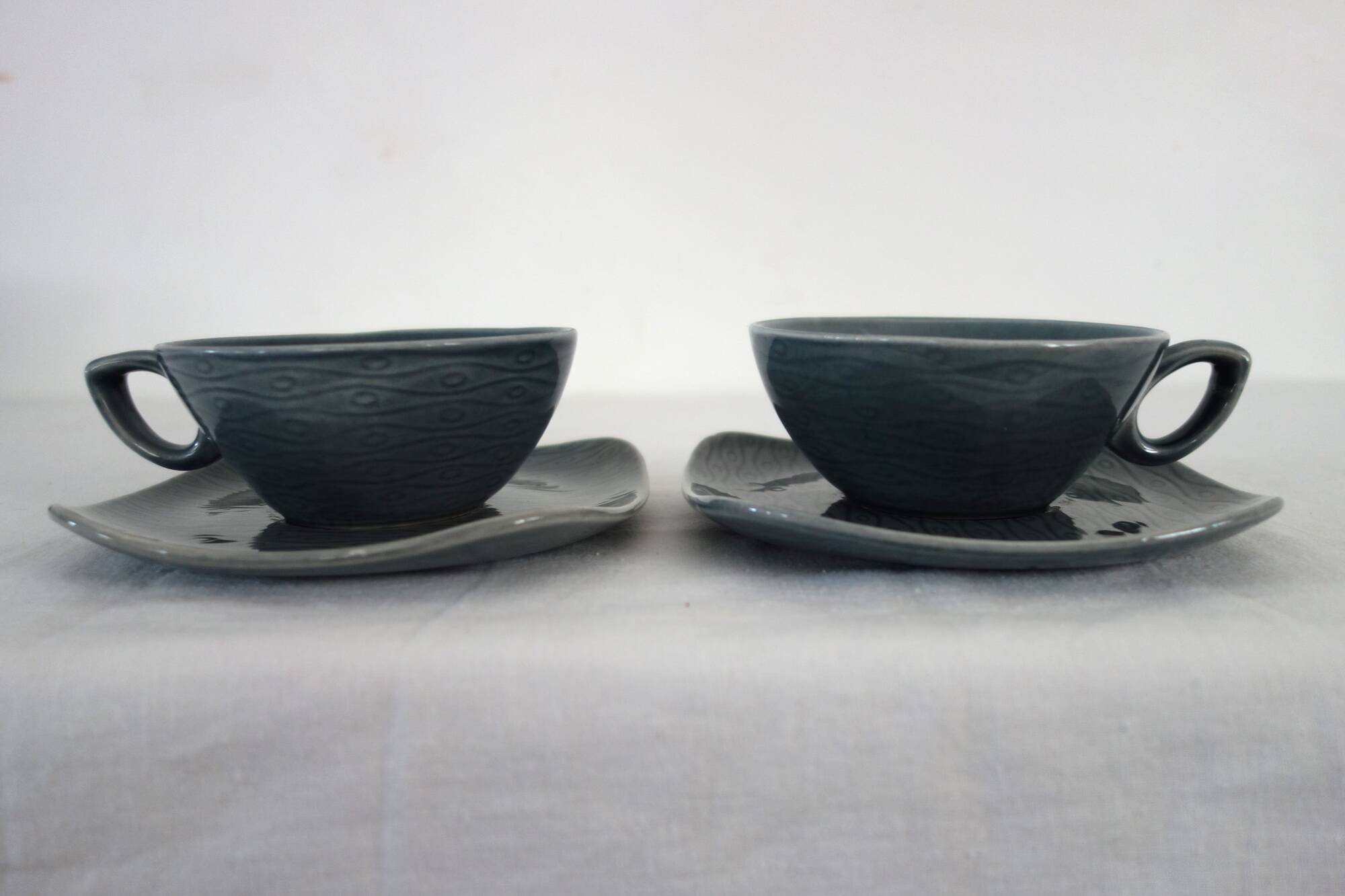 2 cups with saucers, New Time model, Boch Frères 1955