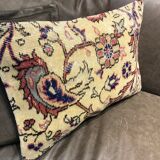 Handmade faded lumbar carpet pillow 40x60cm