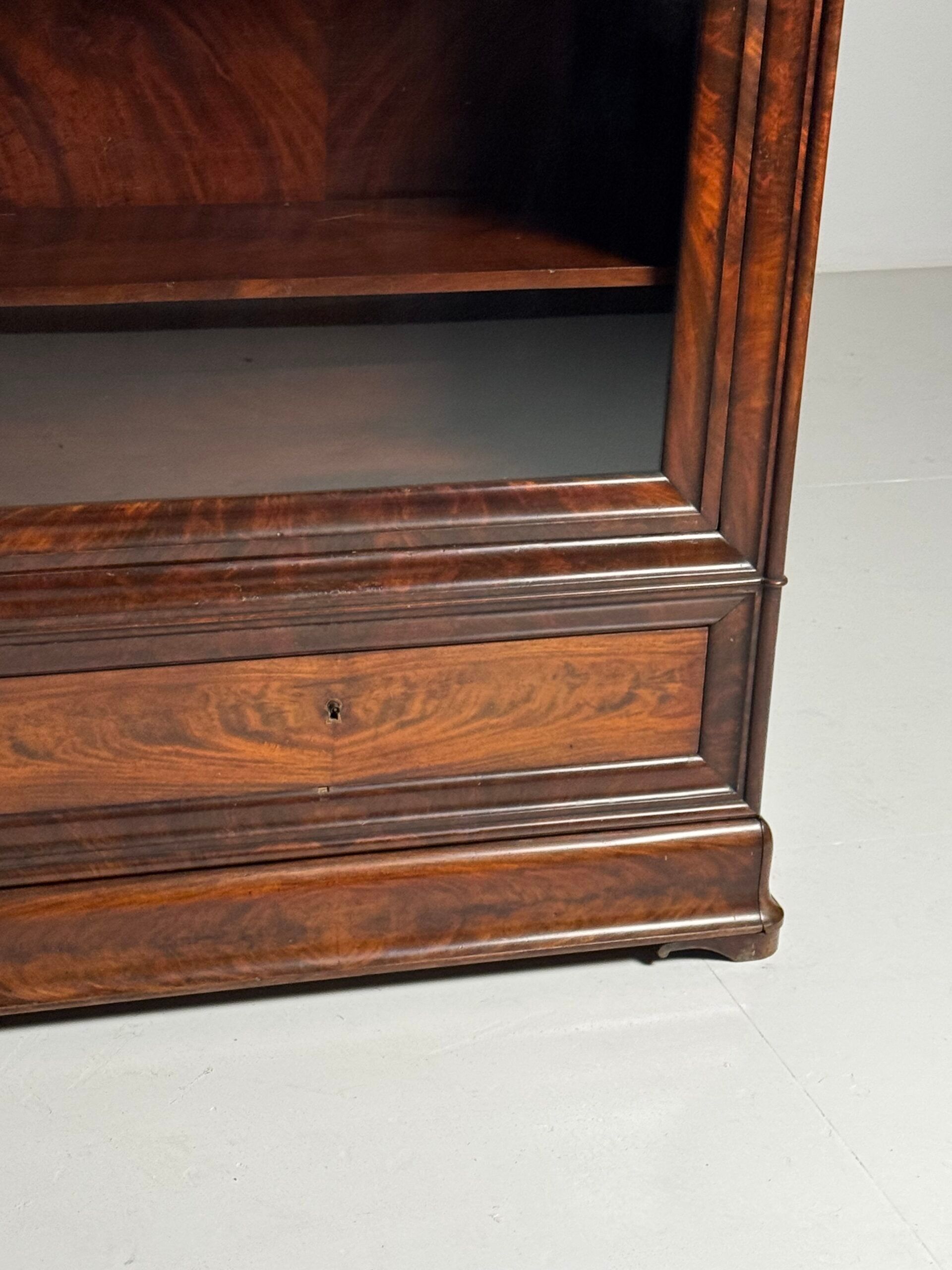 Vitrine Biedermeier 1850