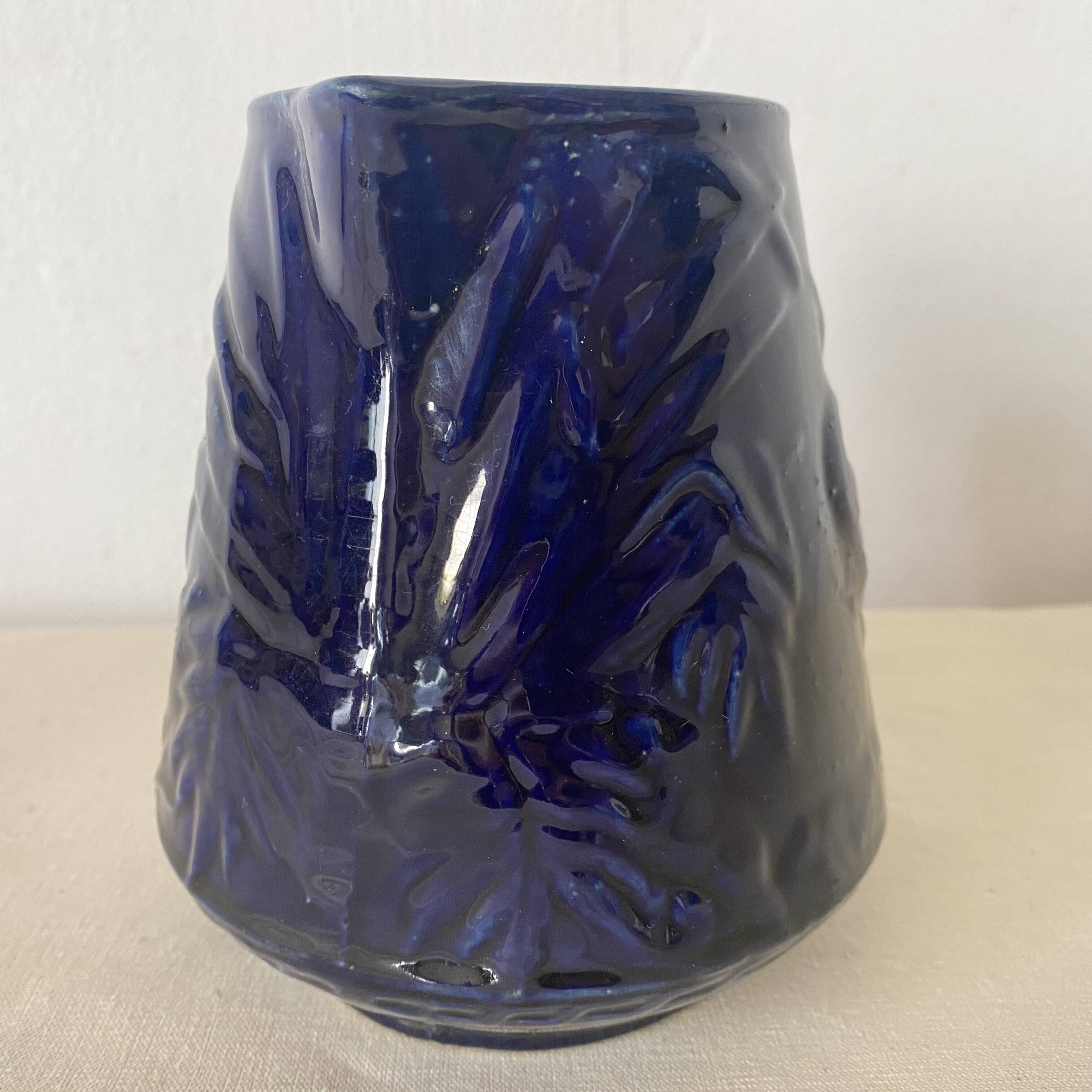 Heron slip jug made in England