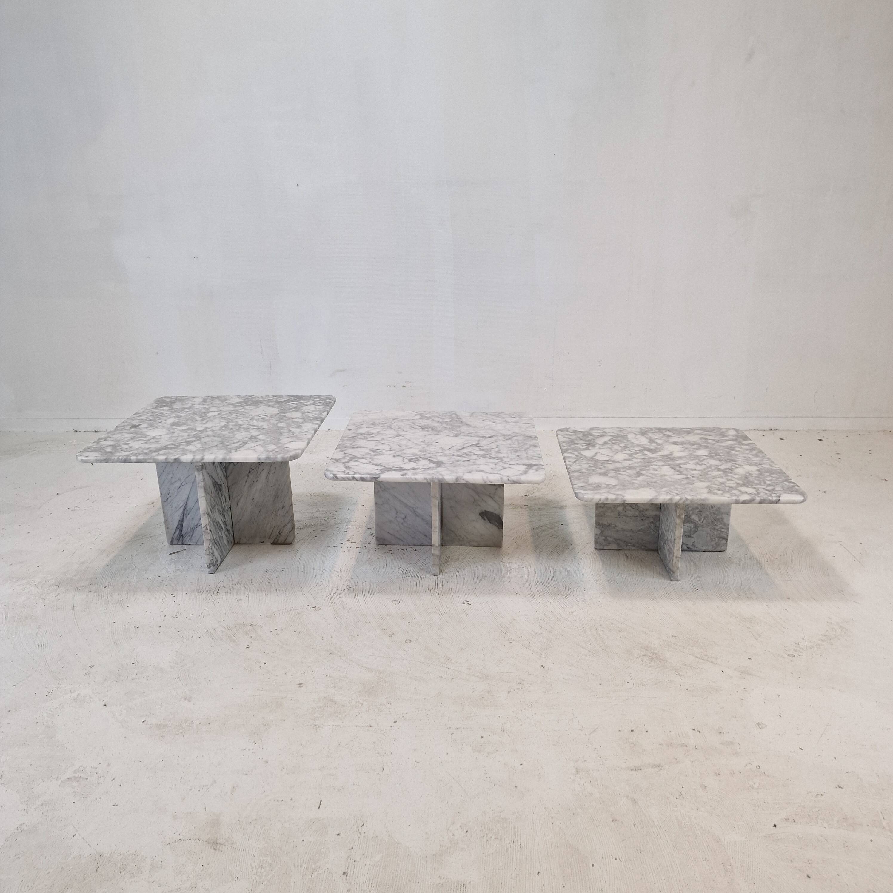 Set of 3 Italian Bianco Carrara Marble Coffee or Side Tables, 1980s