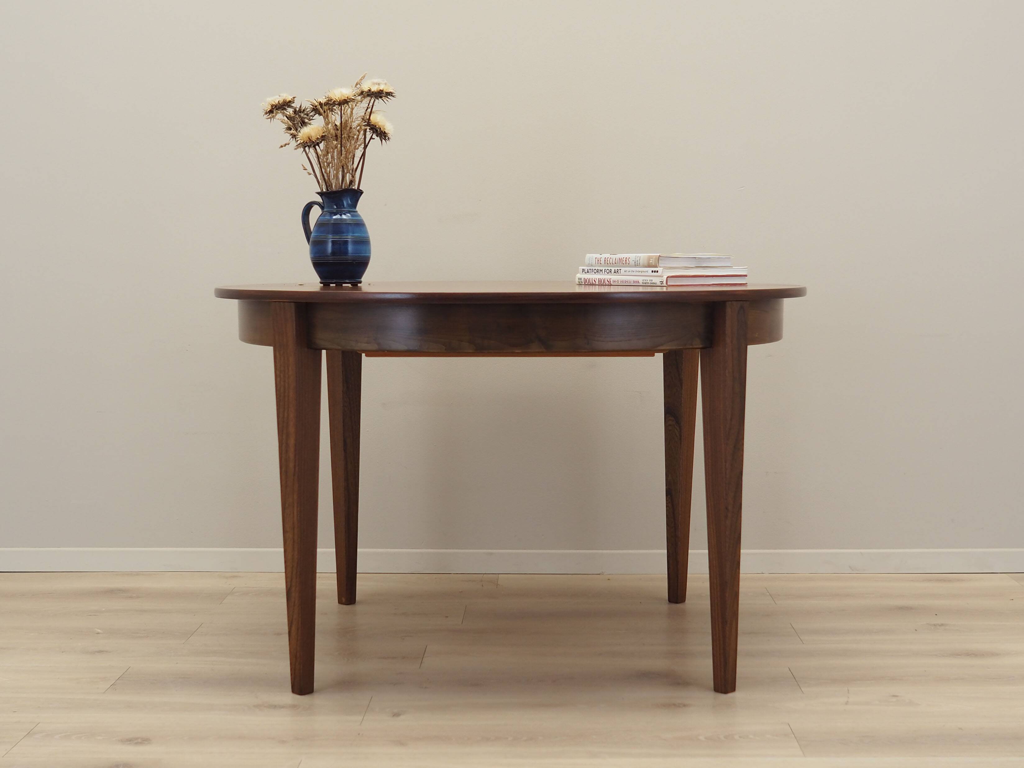 Round rosewood table, Danish design, 1970s, production: Denmark