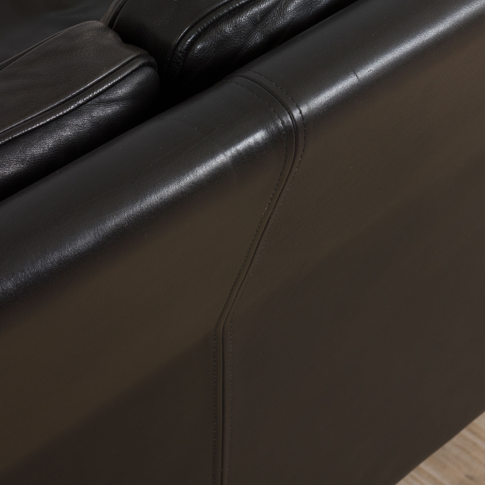 Mogens Hansen black aniline 3 seater sofa from the 70s.