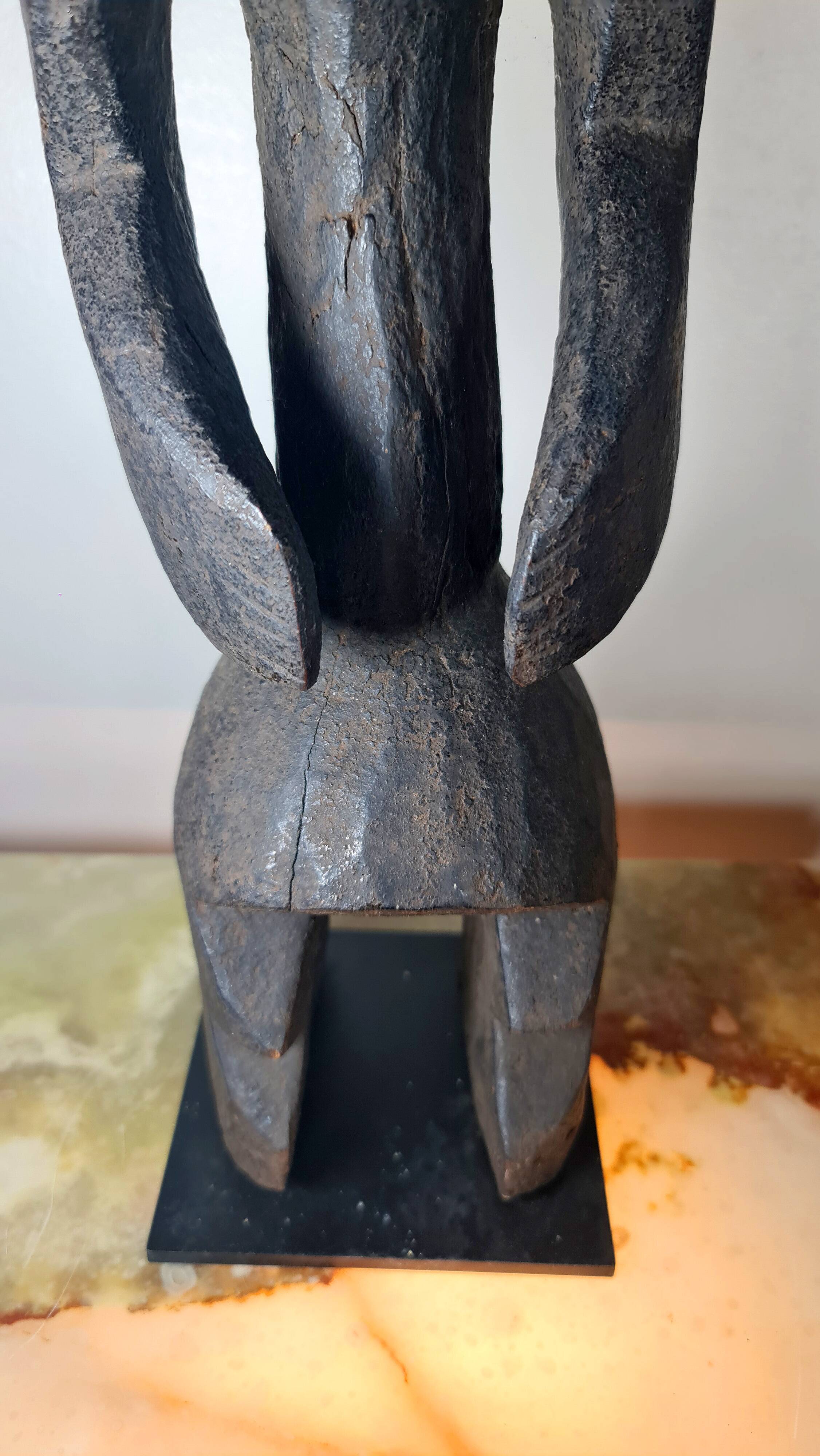 MUMUYE Statue, Nigeria