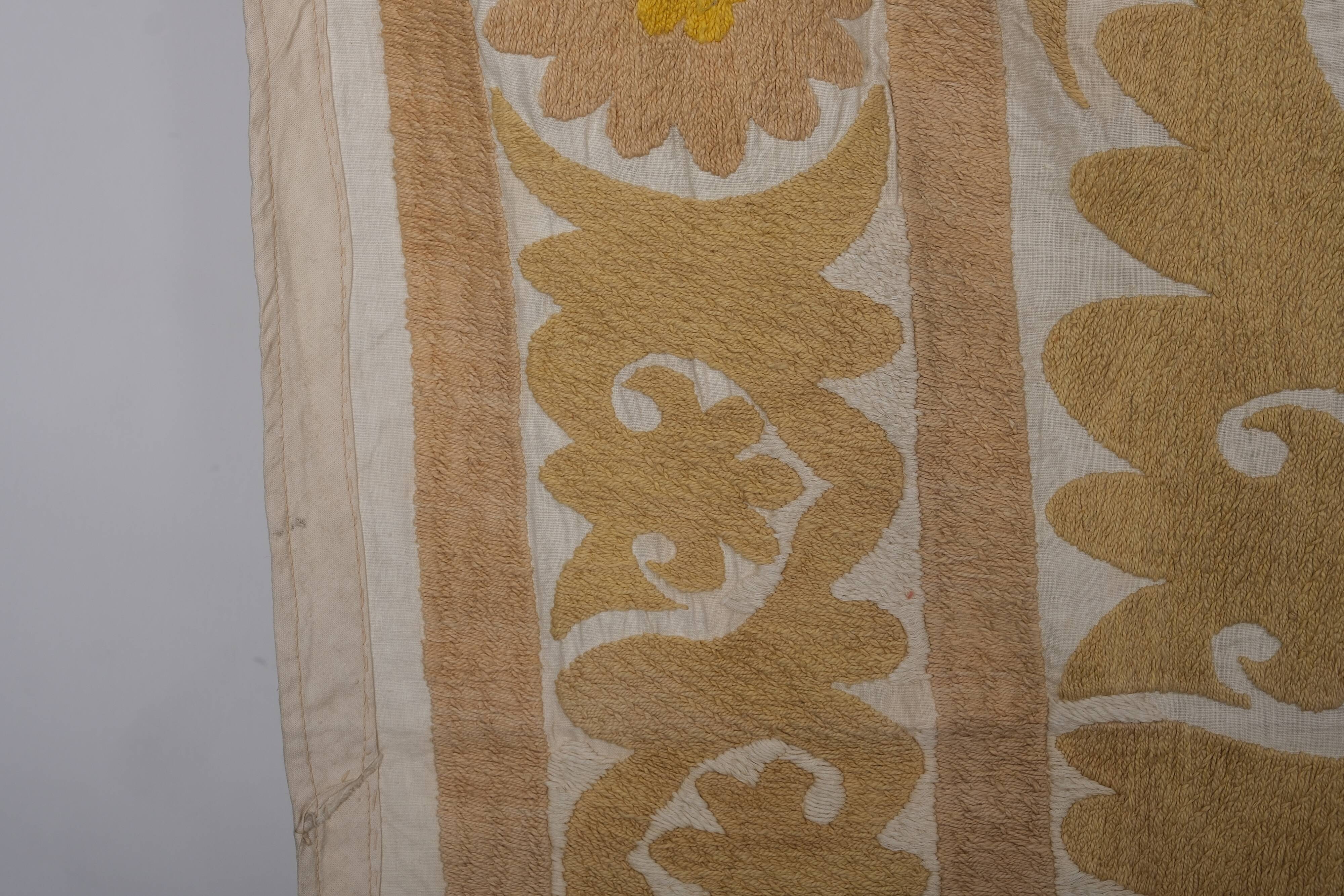 Hand knotted rug, vintage turkish rug 152x152 cm