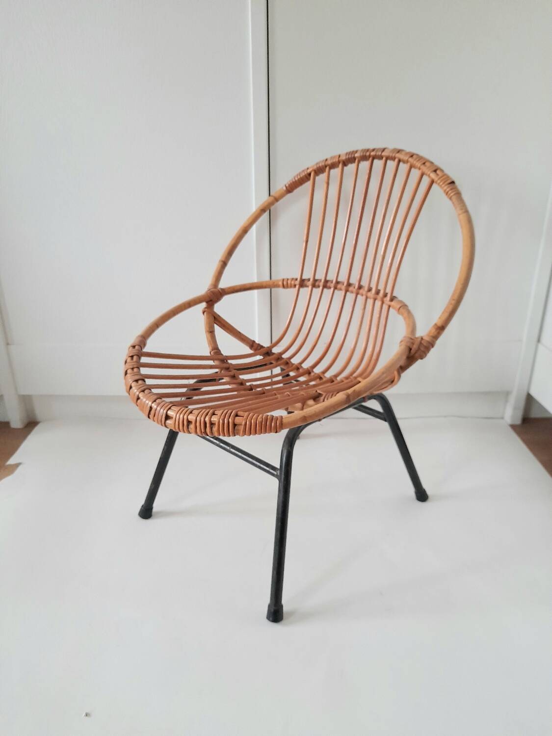 Rattan children's armchair