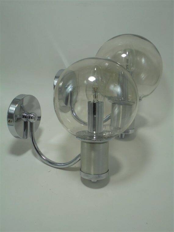 Pair of wall sconces